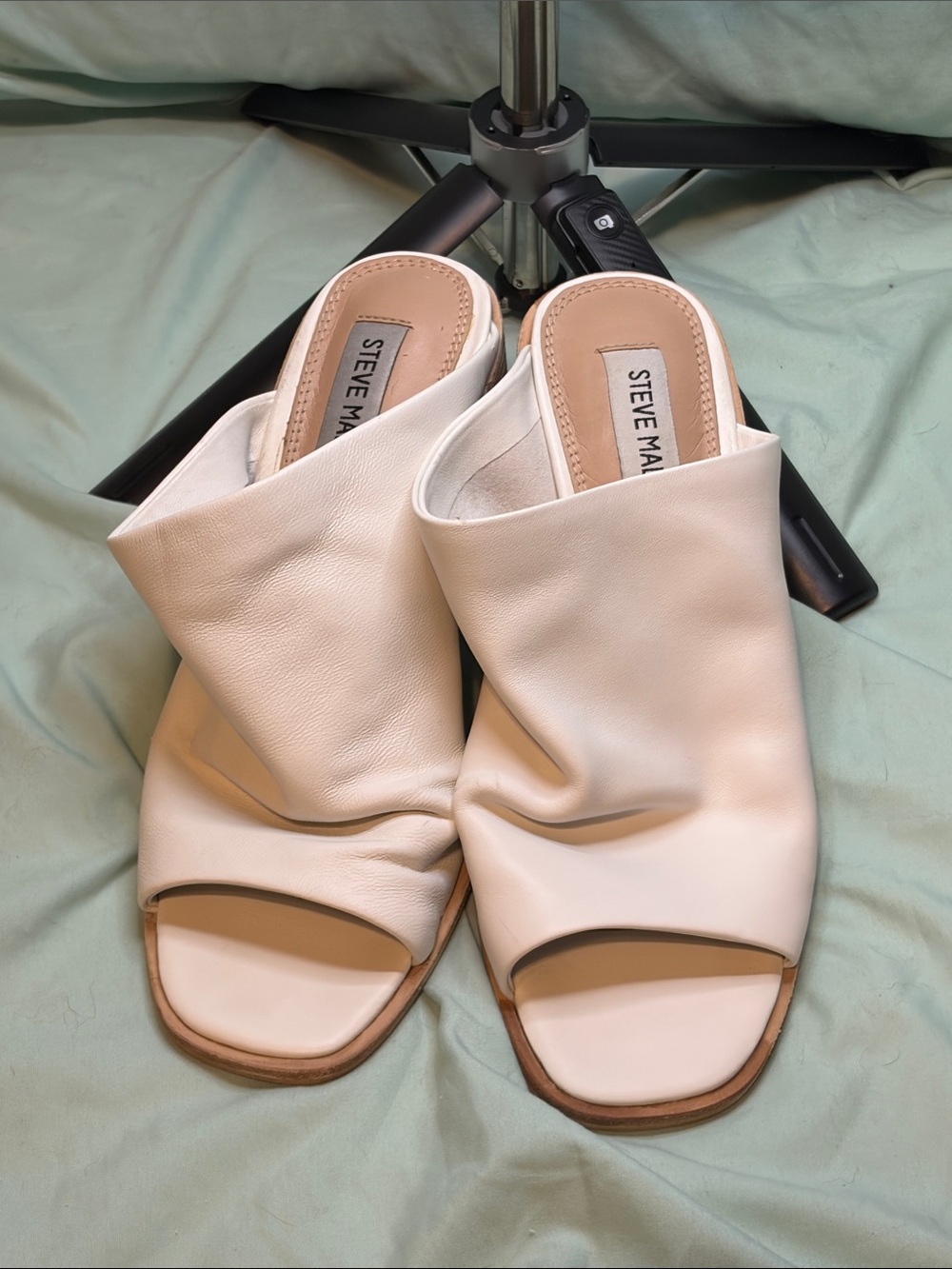 Steve Madden Cream Leather Open-Toe Slide Mules